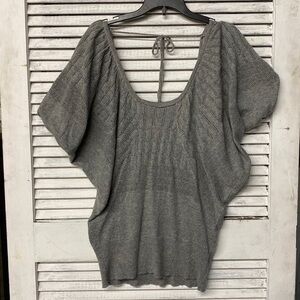 A'Reve Heather Gray Knit Top with Subtle Texture